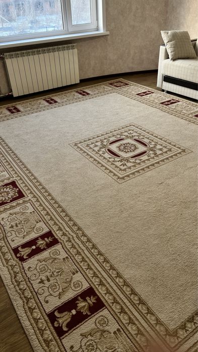 Продам ковер 3 на 4