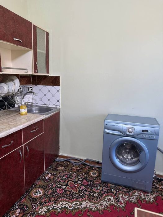 Аренда Чупонота (сзади стадиона Буньедкор)