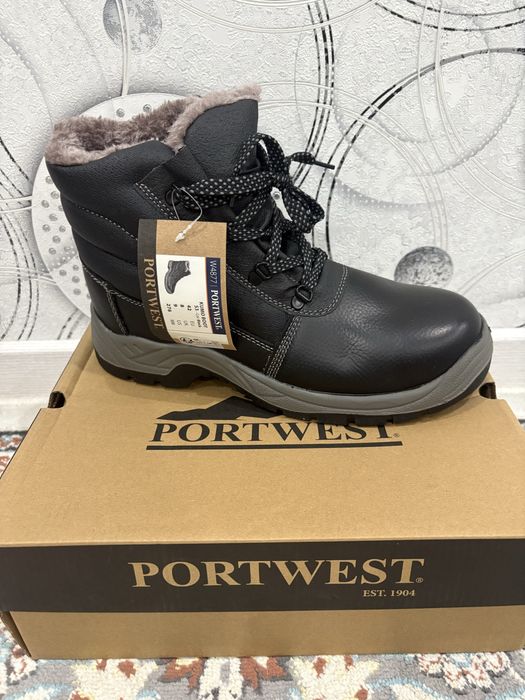 Не дорого!!! Продам сефти обувь зиний и осений вариант