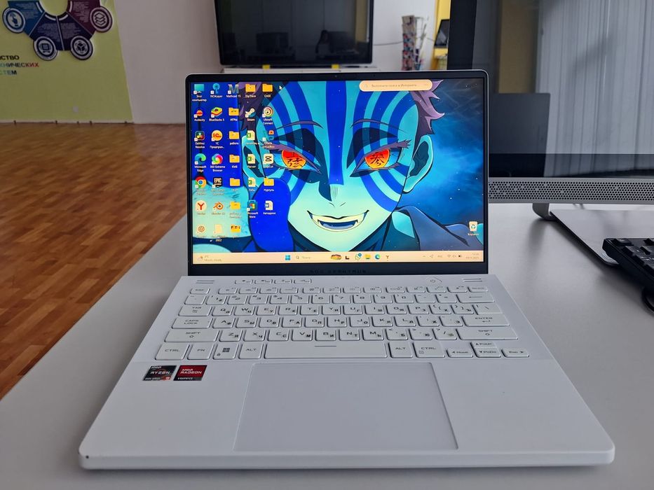 Продам игровой ноутбук ASUS ROG Zephyrus G14