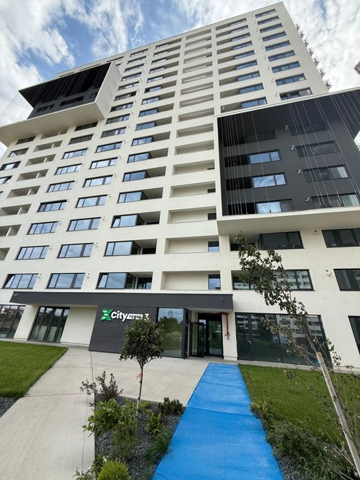 Xcity Tower Torontalului