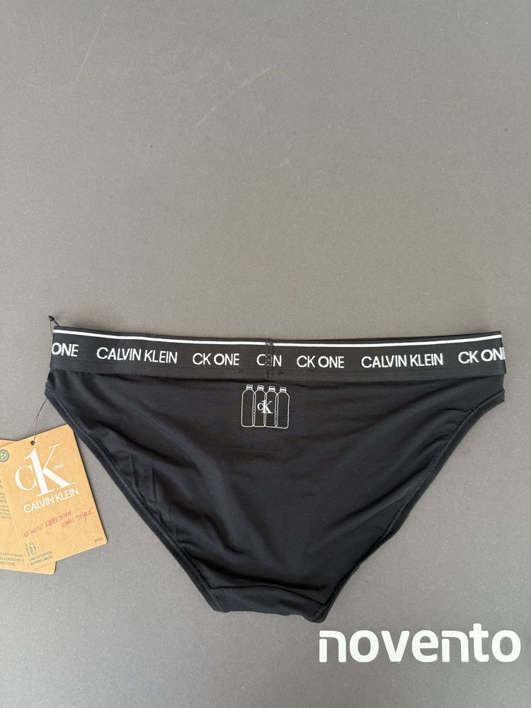 Стилни бикини Calvin Klein /XS, S, M, L/