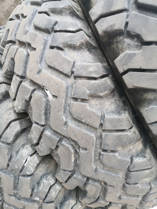 245 R 16 цола гуми за джип maloya