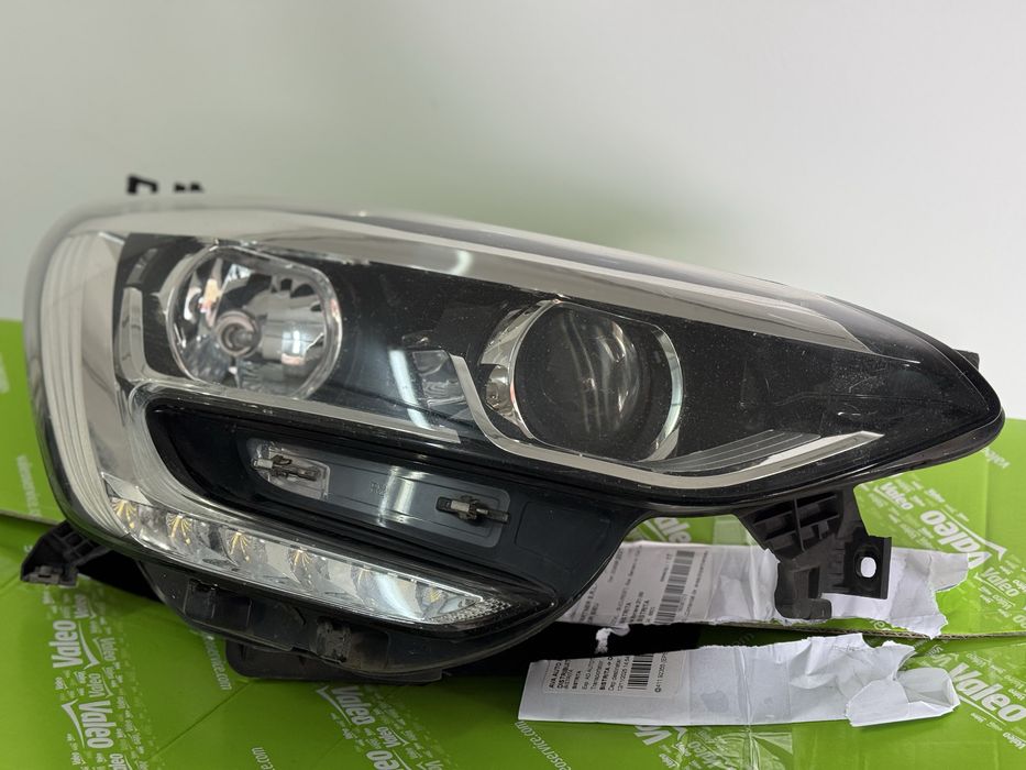 Far Renault Megane 4 IV 2016 - 2020