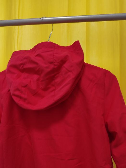 2 buc geacă roz mărime 134-140cm și 128-134cm