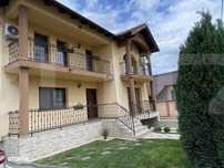 Casa 5 camere, 258 mp, zona Ampoi III