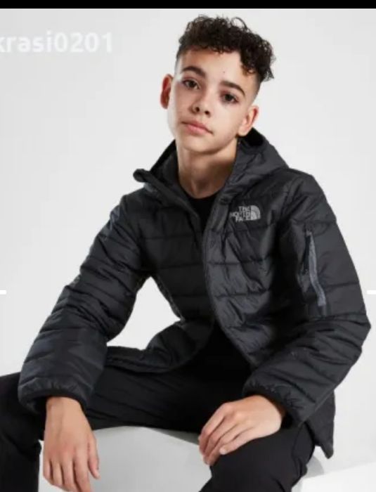 Оригинално яке на The north face! 160см.