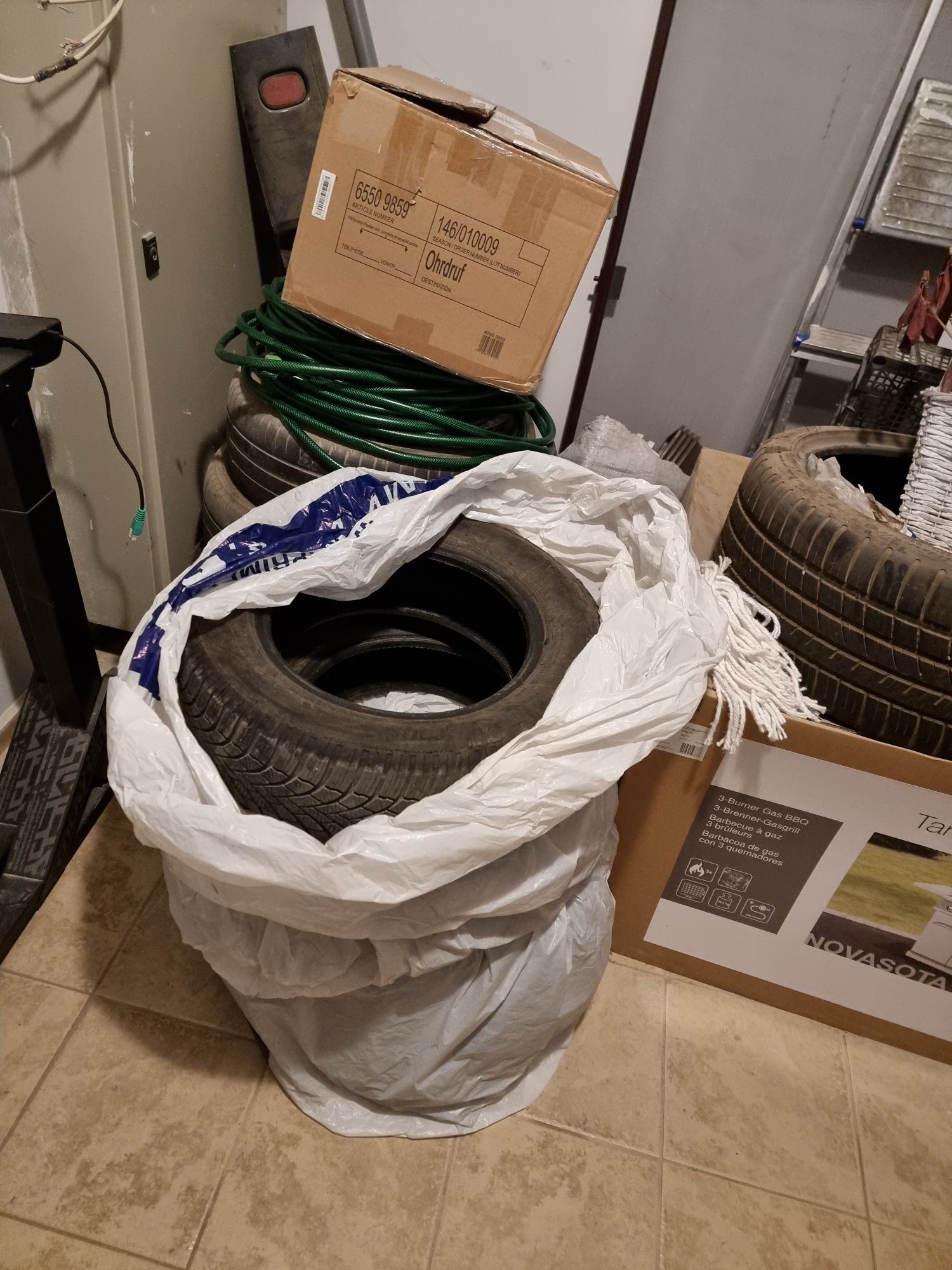 Гуми зимни Bridgestone LM005 185/65R14 86T