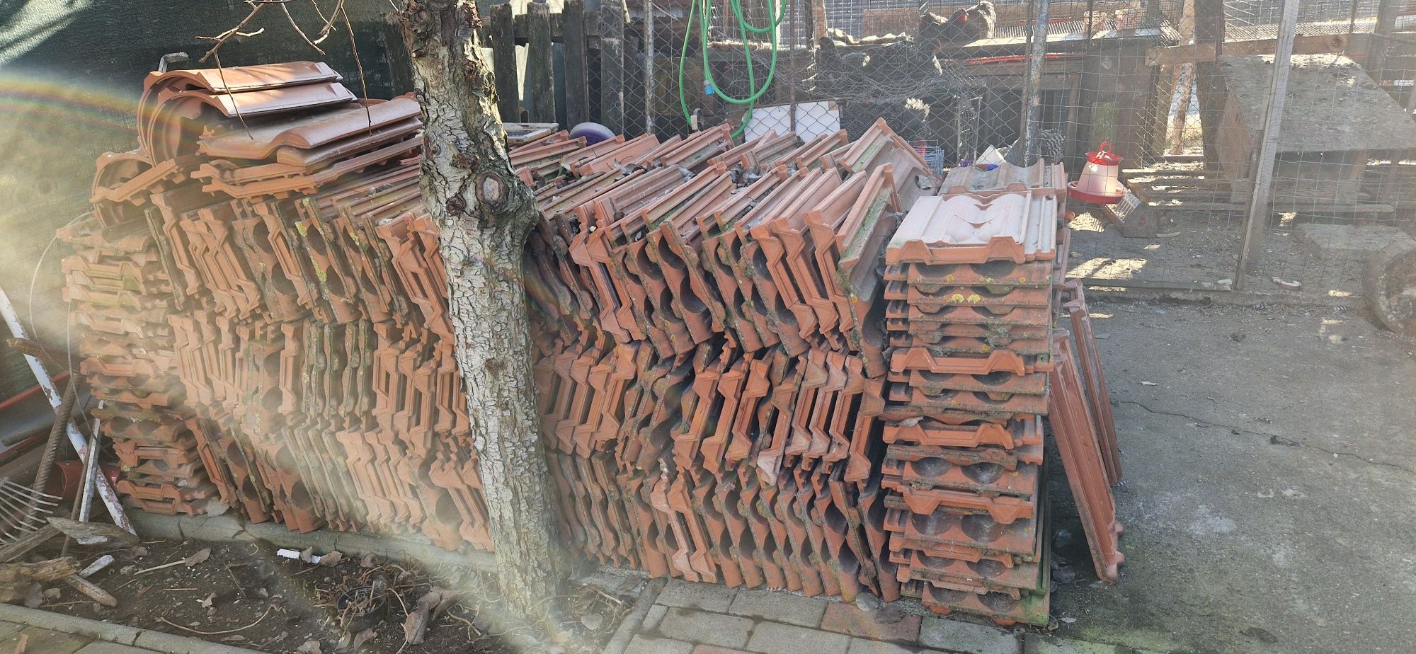 Țiglă ceramică Siceram,model Marsilia Terra rosa,aproximativ 400 bucăț