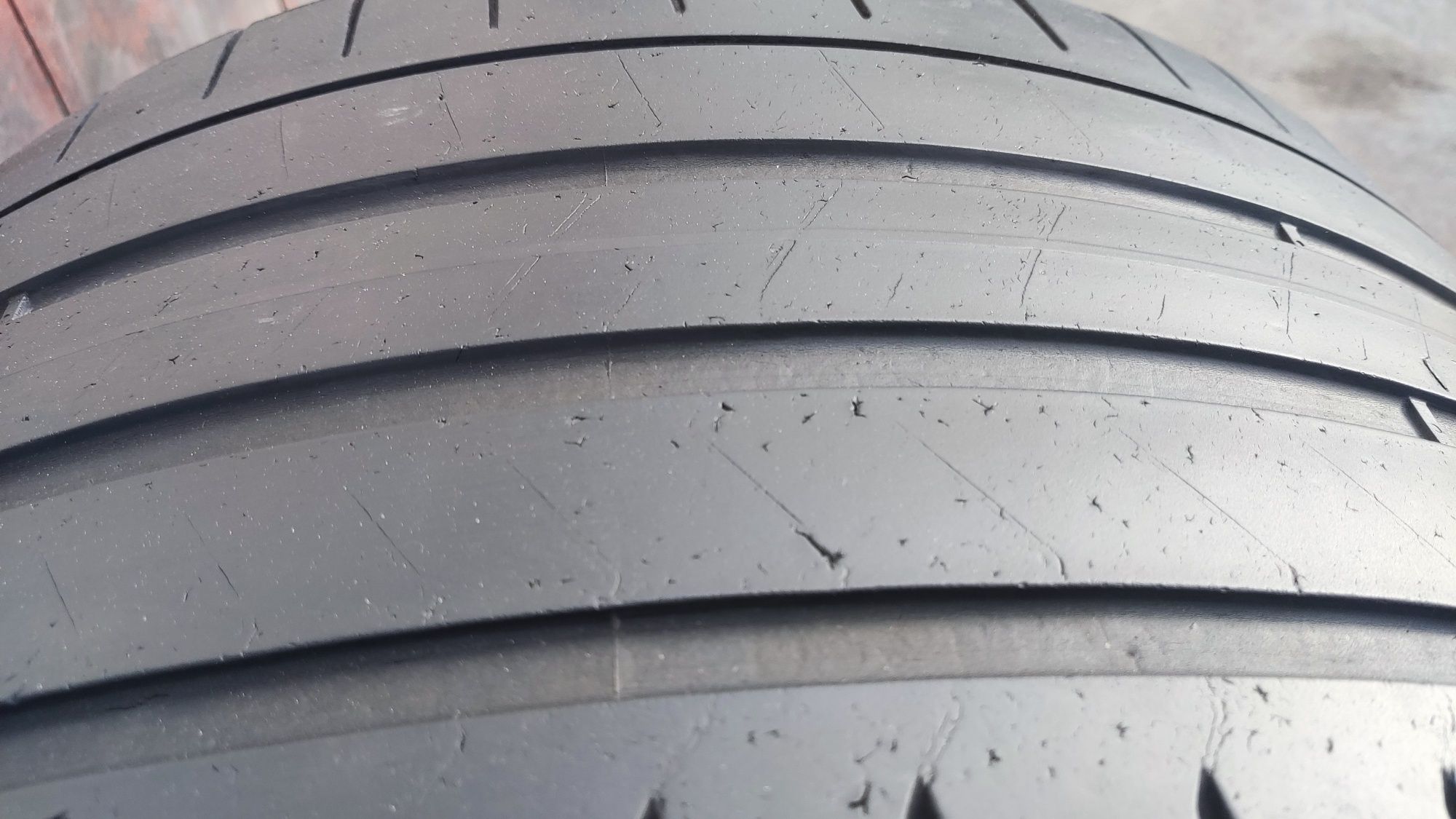 2бр. летни гуми 305/30/21 Pirelli PZero 
dot21
6mm
Добро състояние на