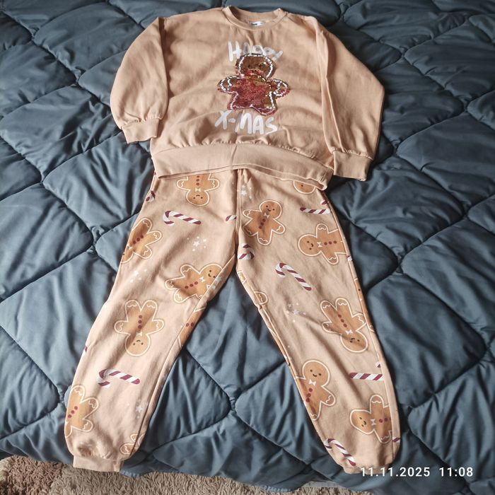 Зимно яке за момче и коледен комплект