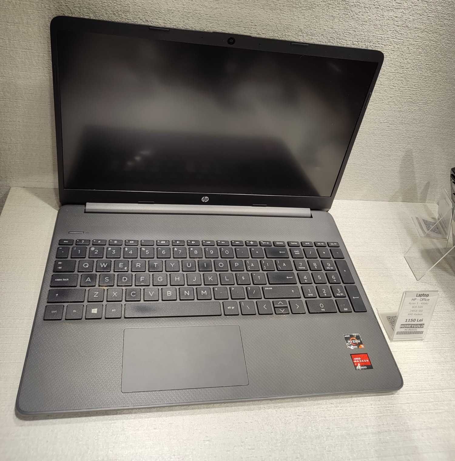 Laptop HP Ryzen 5 MoneyGold AE.003101