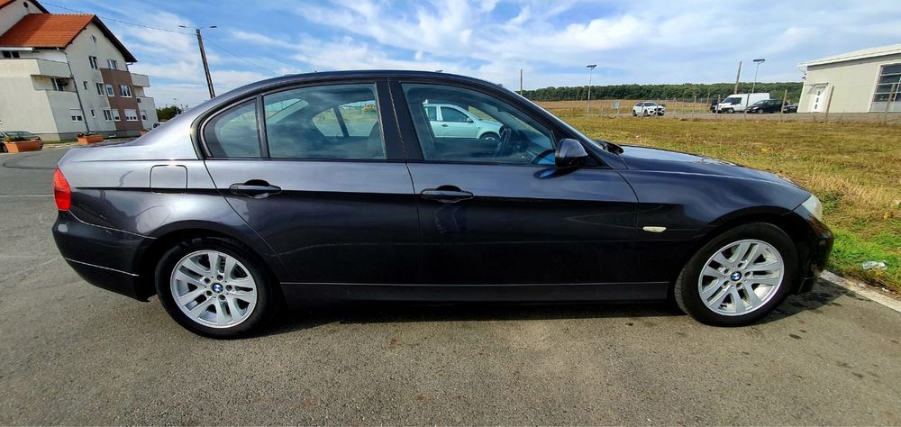 De vanzare Bmw 318d E90