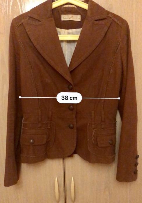 Дамски костюми