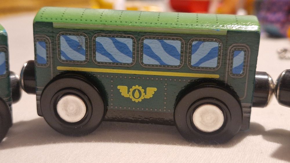 Магнитно влакче с 5 части