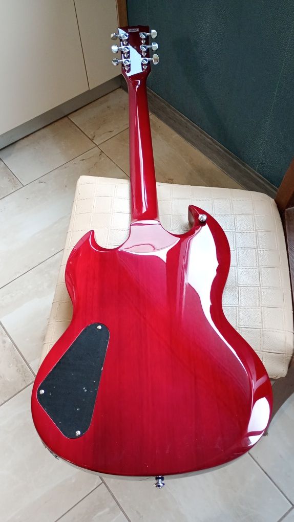 Harley Benton DC Custom line