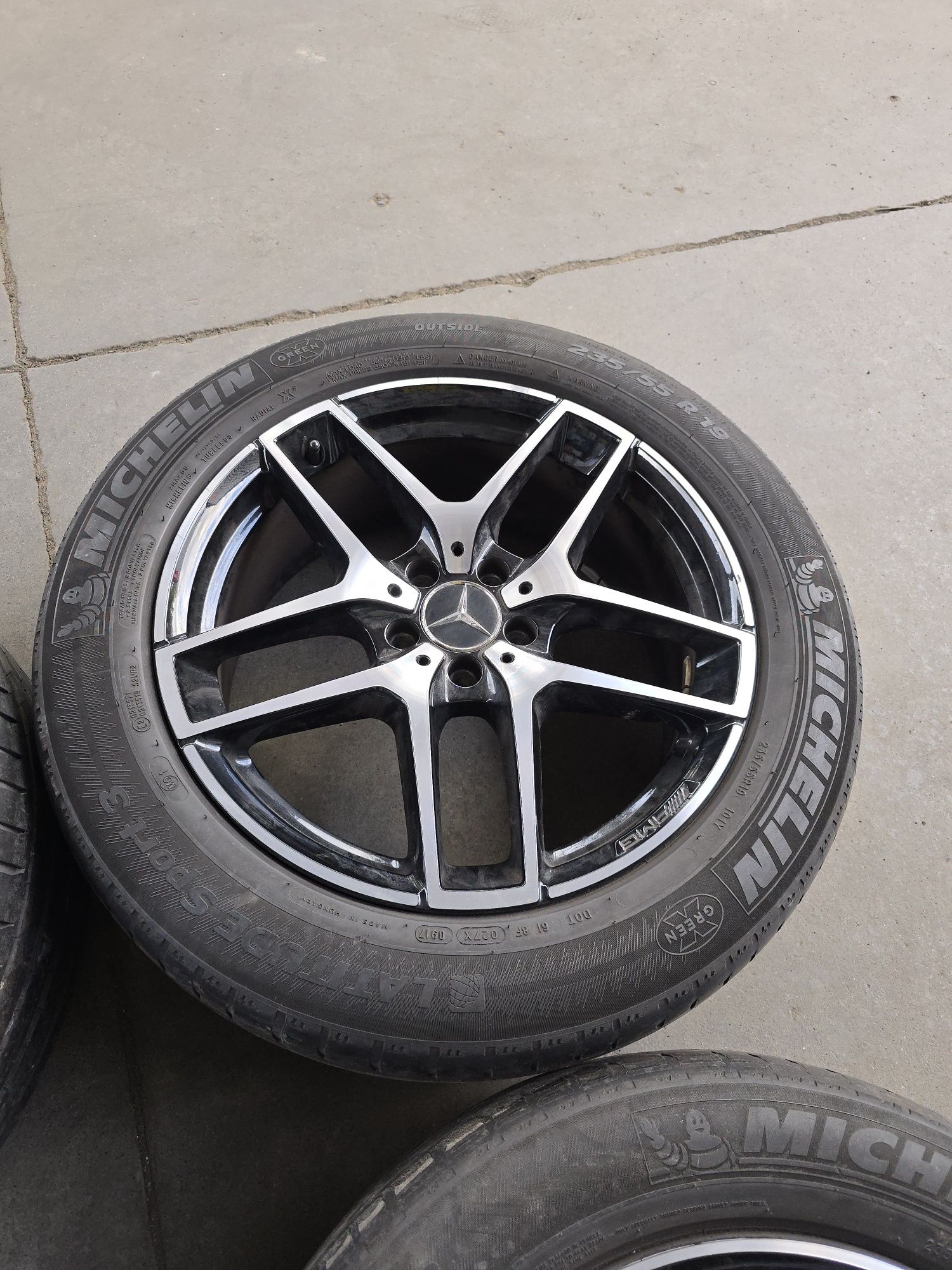 Оригинални AMG Джанти 19 цола спорт пакет за Mercedes GLC W253 
Джанти