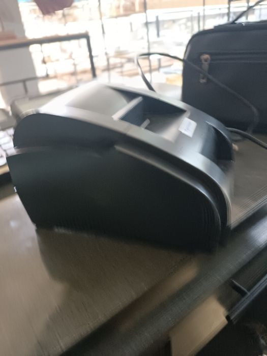 Priniter srochna sotiladi ishlashi judayam zo'r ogan odamga yaxshi