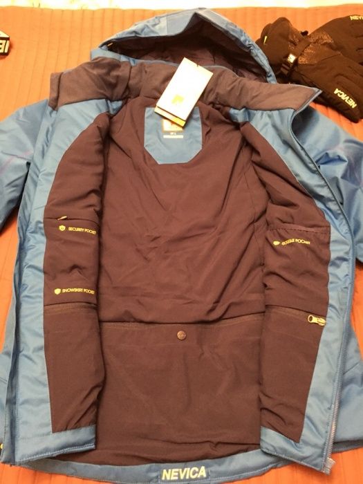 Vand echipament complet de ski marca Nevica,original 100%, marime L