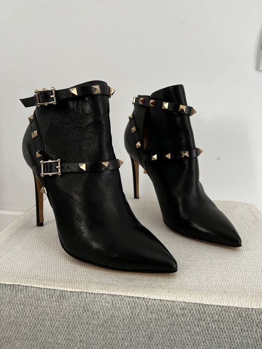 Botine din piele cu ținte