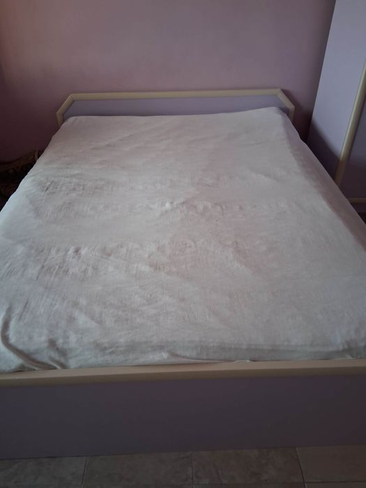 Мебели- обзвавеждане за дома