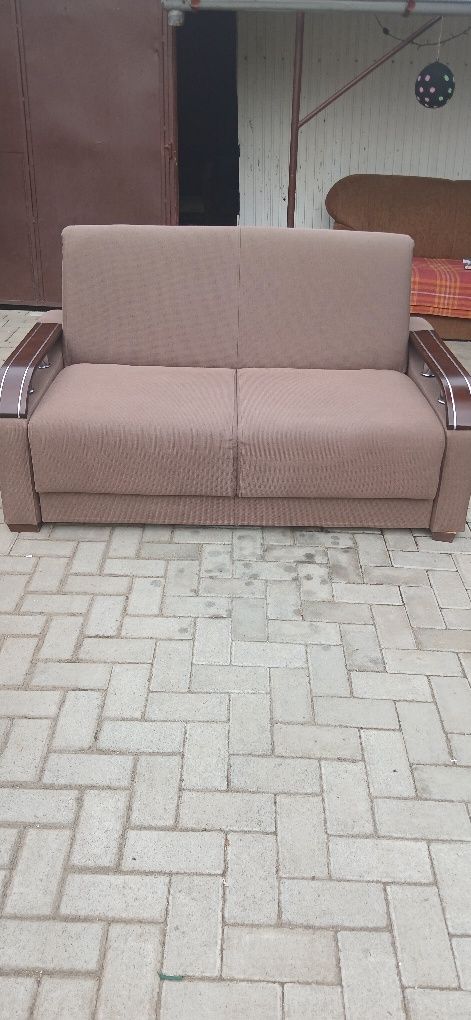 Canapea extensibila