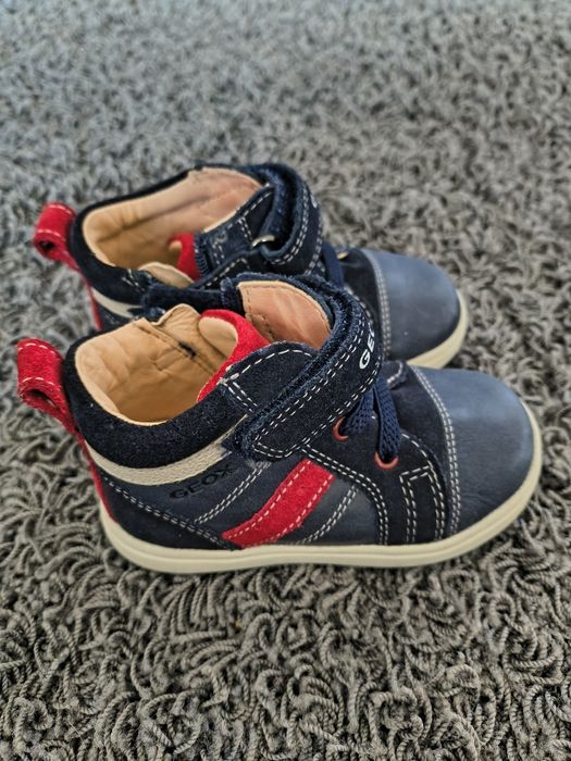 Бебешки есенно-зимни обувки Geox