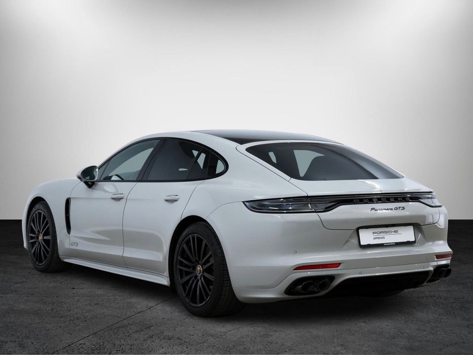 Porsche Panamera GTS – | Rent a Car / Închirieri Auto București