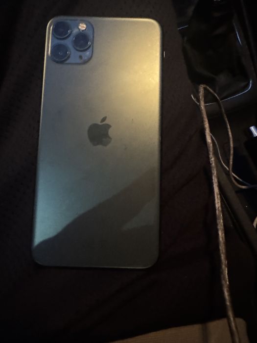 Iphone 11 pro max green