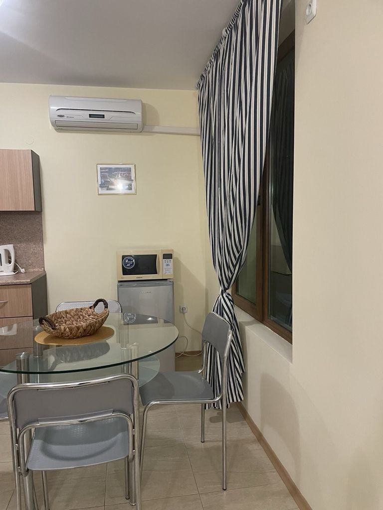 Дава се под наем Двустаен апартамент в к.к. Дюни - 65 кв.м за 306 € - Снимка #8