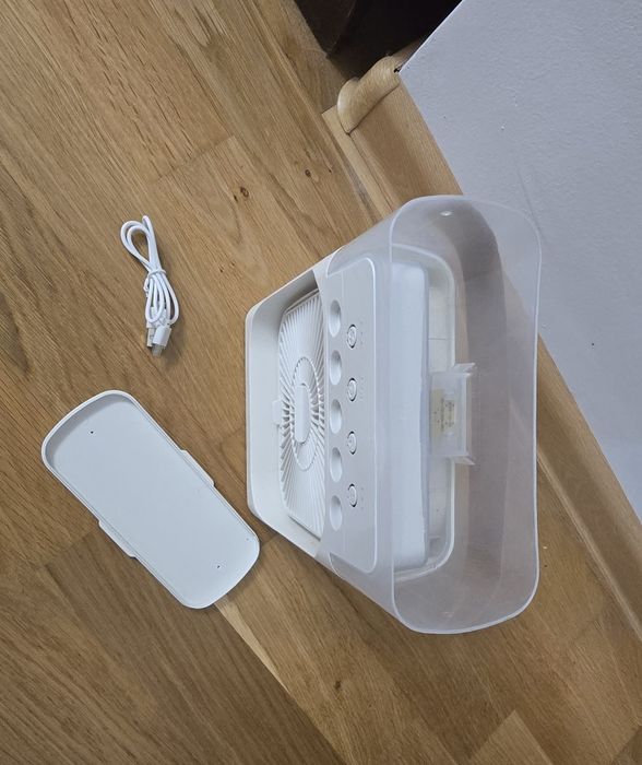 Ventilator portabil 3 în 1 - răcitor, umidificator și purificator