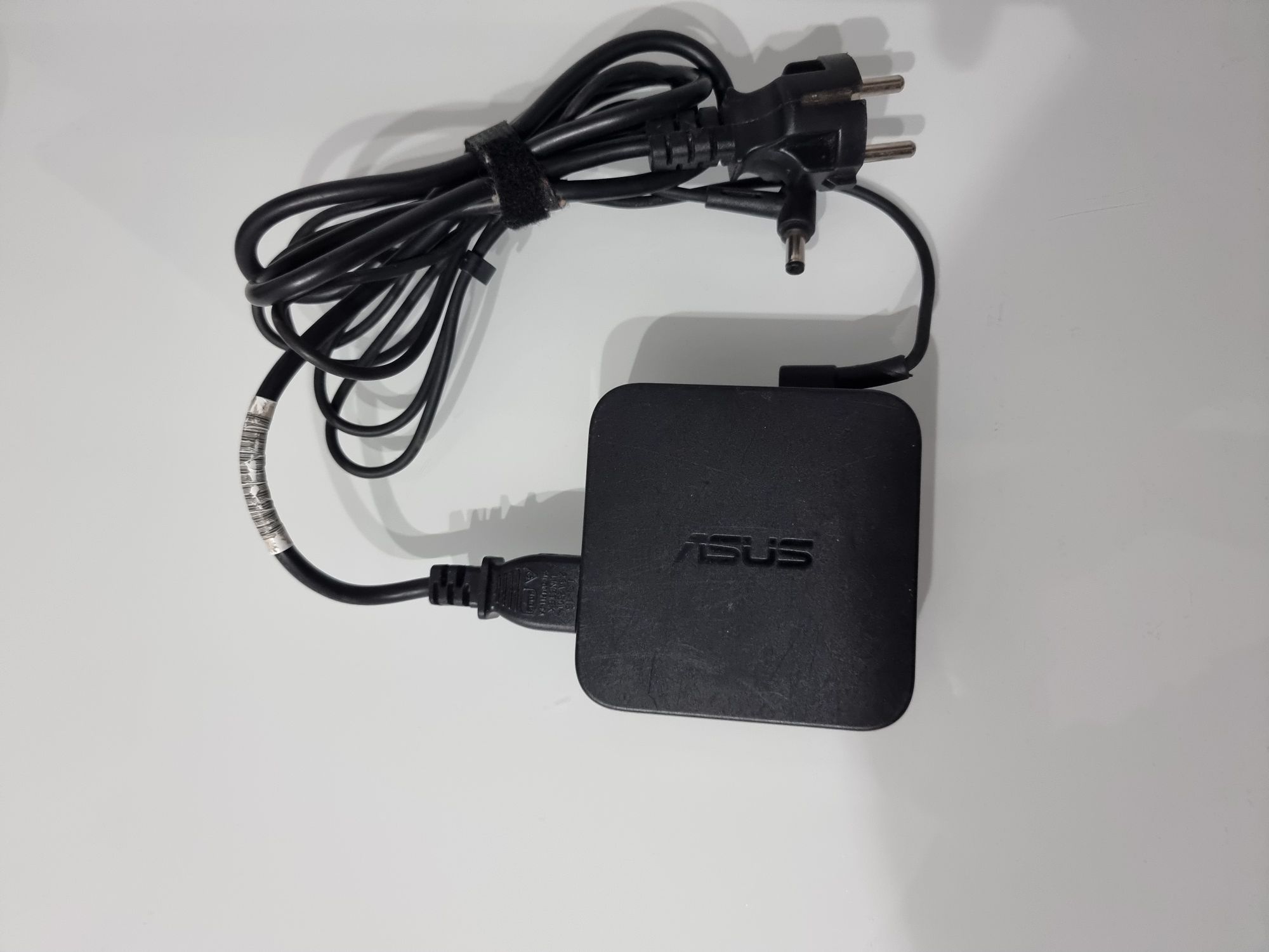 Incarcator Laptop ASUS ADP-90YD