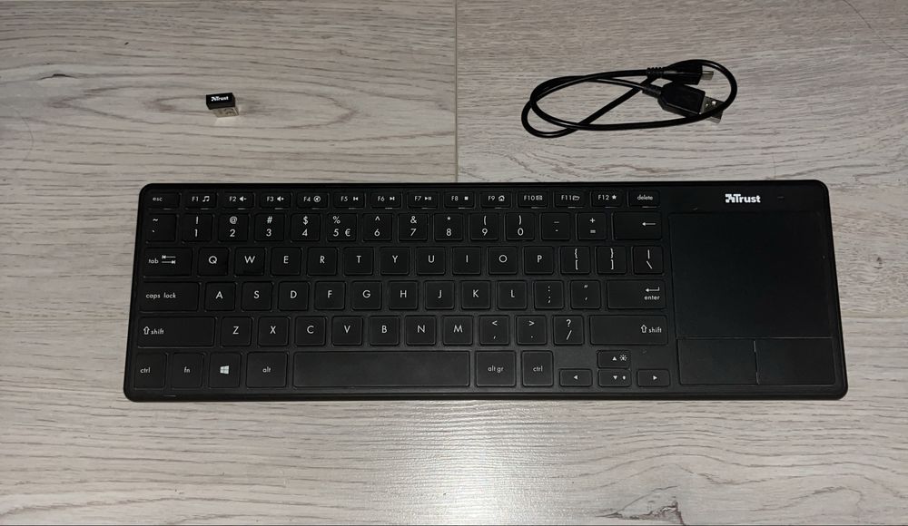Tastatura wireless trust theza