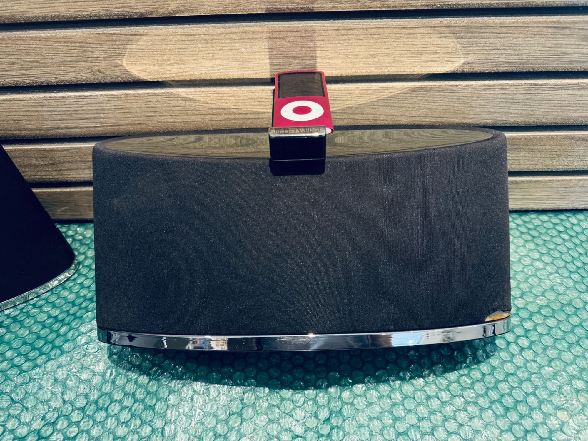 Boxa Activa Bowers&Wilkins Zeppelin Mini Dock System iPod AUX