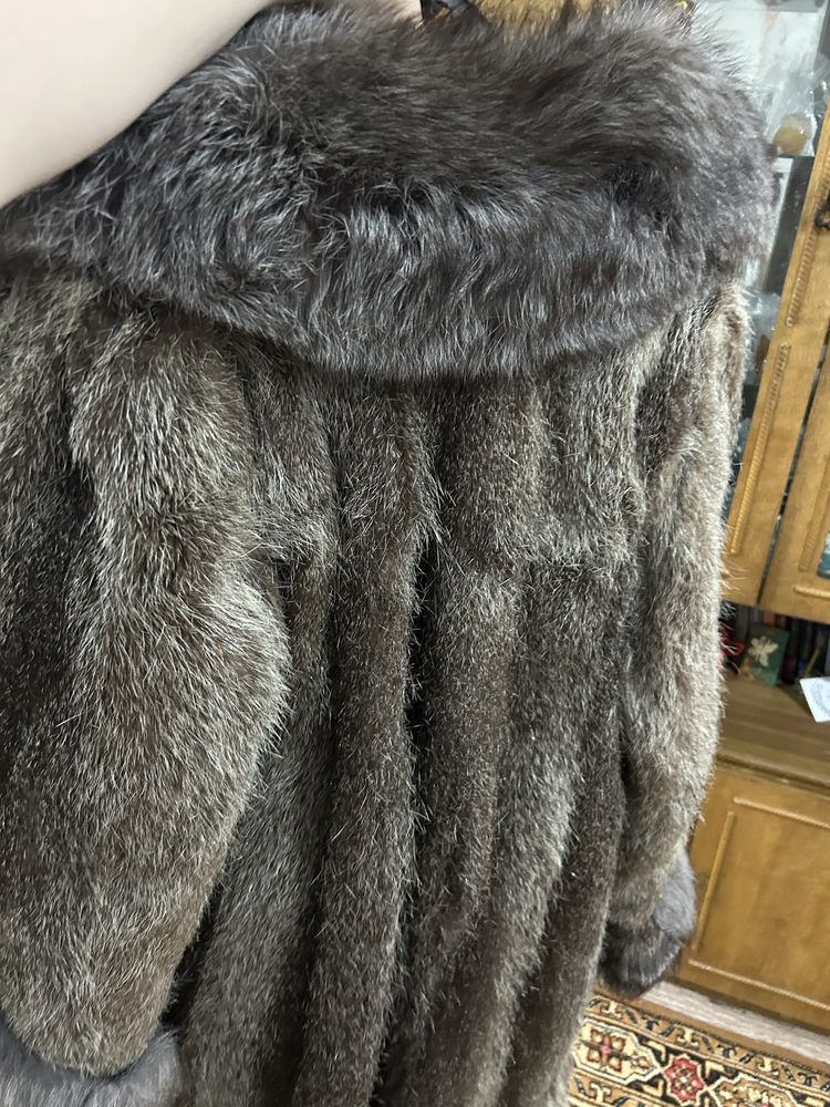 нутриевая шуба, продам, почти даром!!!