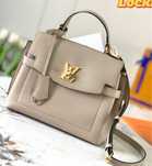 Geanta Louis Vuitton LockMe