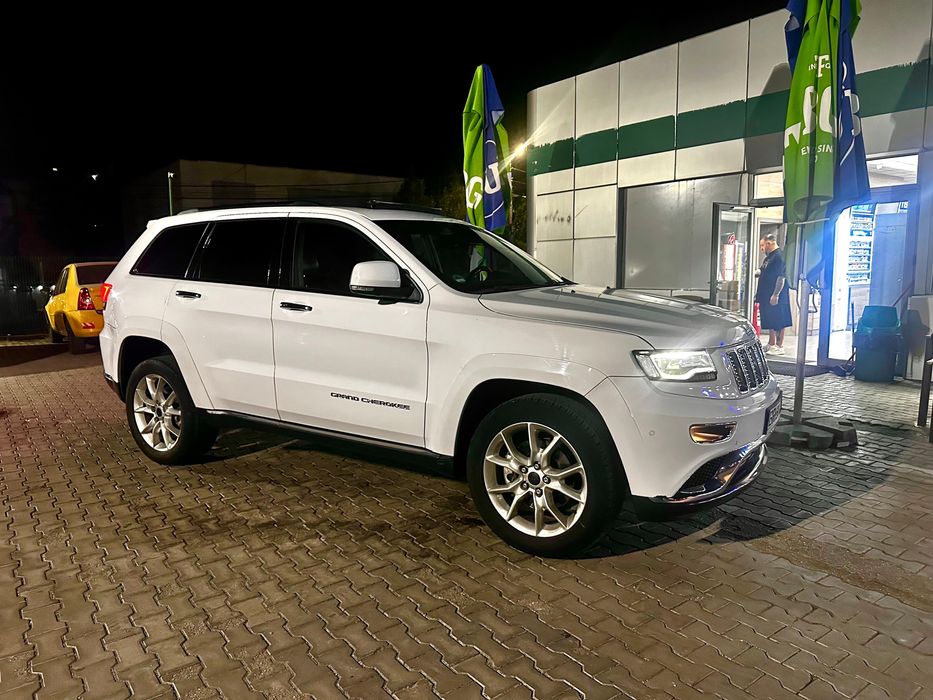 Jeep Grand Cherokee Summit
