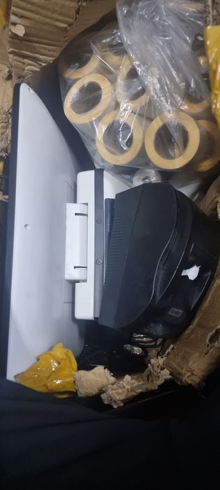 Продам моноблок + 2 чековых аппарата сканер чековый и + чековая бумага