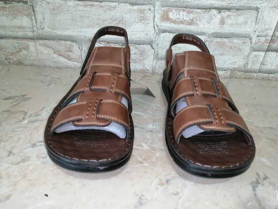 Sandale numarul 47-48