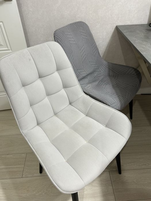 Продам стулья в зал или на кухню