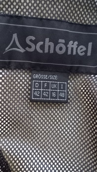 Jachetă sport anti vânt și ploaie