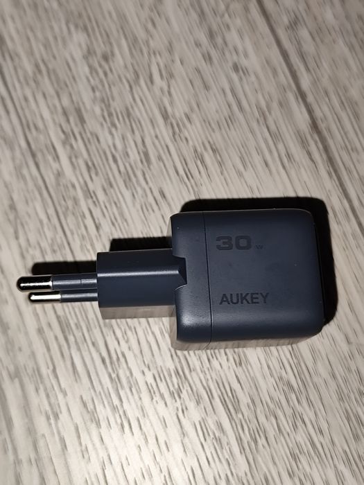 Зарядное устройство Aukey Omnia II Mini 30 Вт USB-C PD