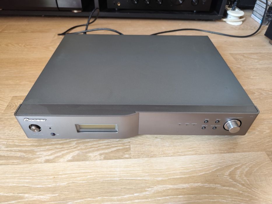 Tuner radio Pioneer F-F3-J