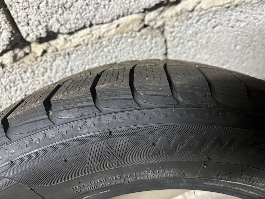 Продам резину R 16