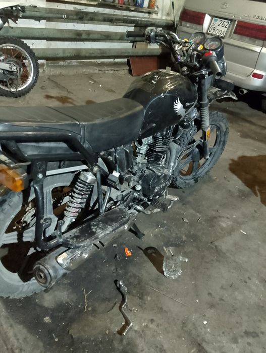 Мотоцикл обмен на айфон