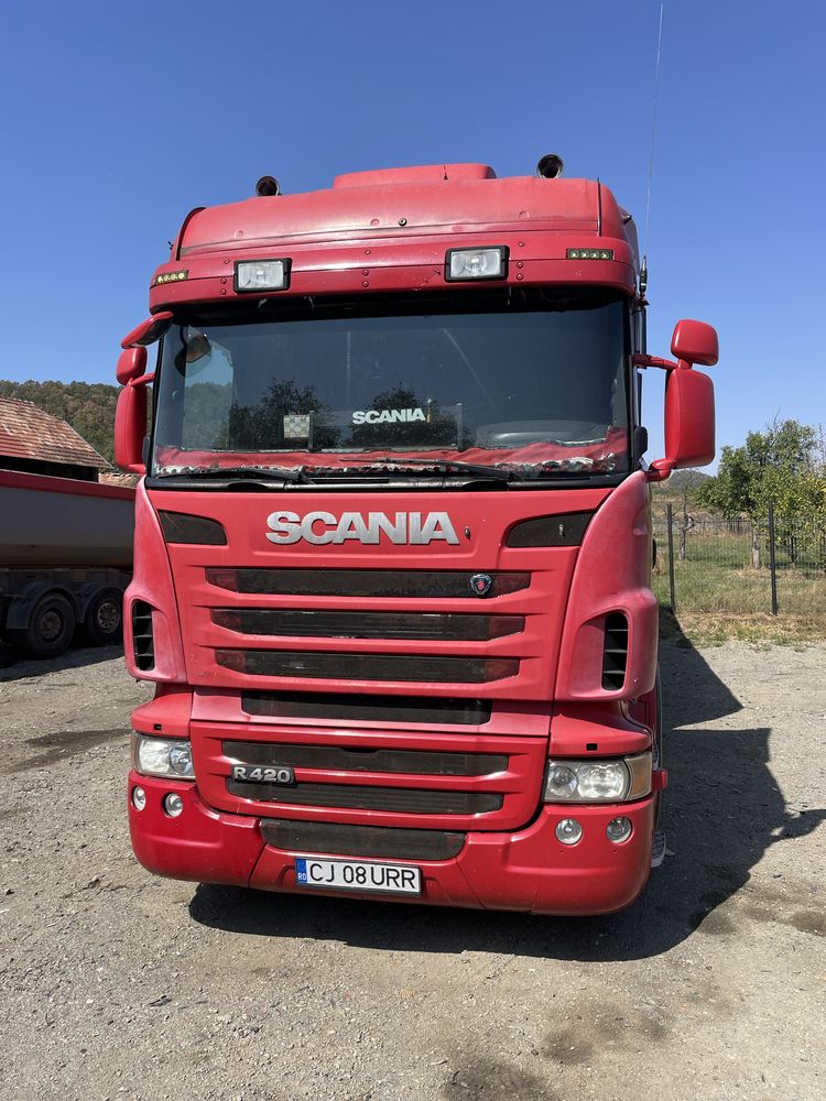 Semiremorca basculabila