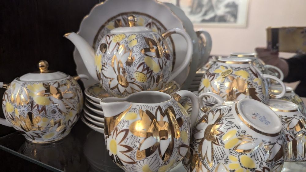 Продам чайный сервиз