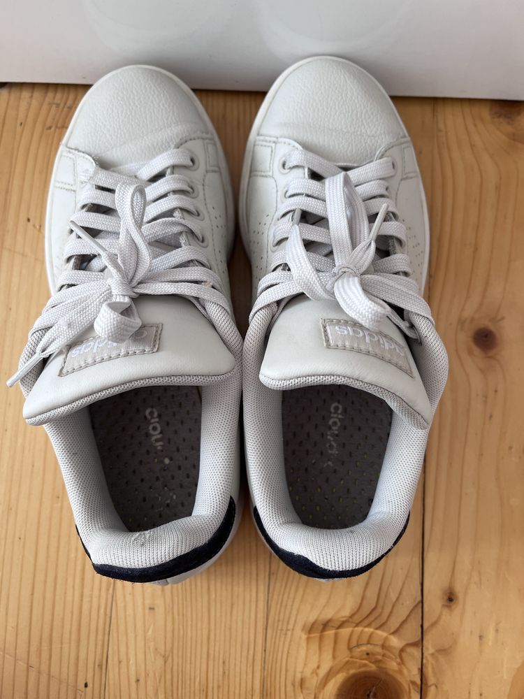Adidas кецове естествена кожа