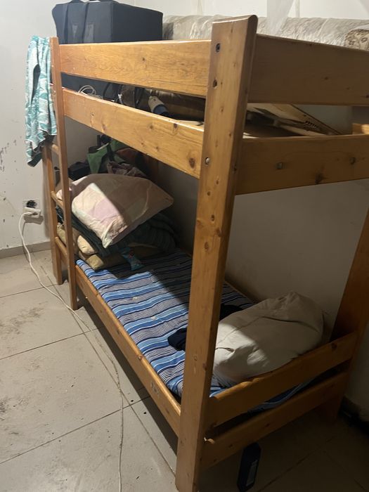 Продам кровать двухъярусная