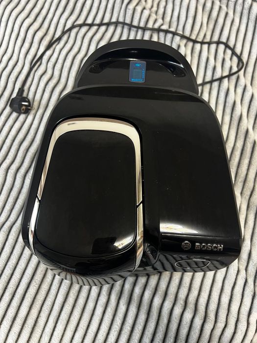 Aparat de cafea cu capsule Bosch Tassimo aproape nou